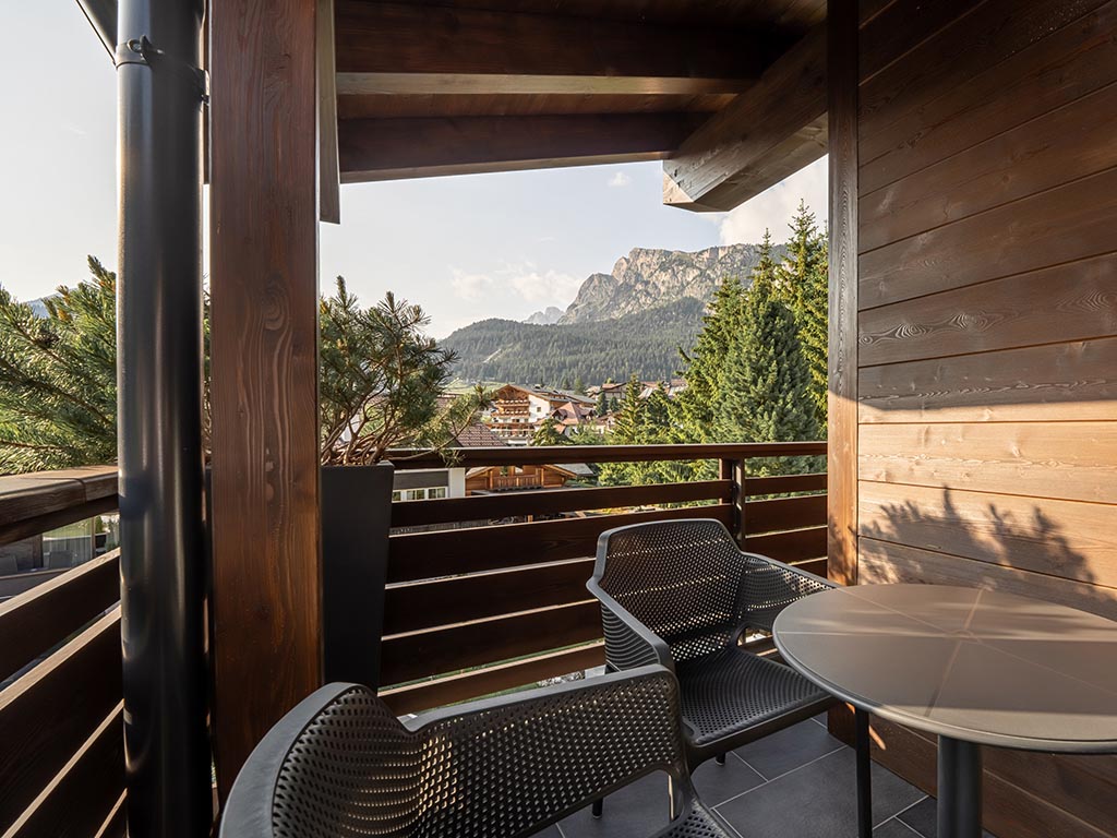 Balcony - Double room Mountain Seceda