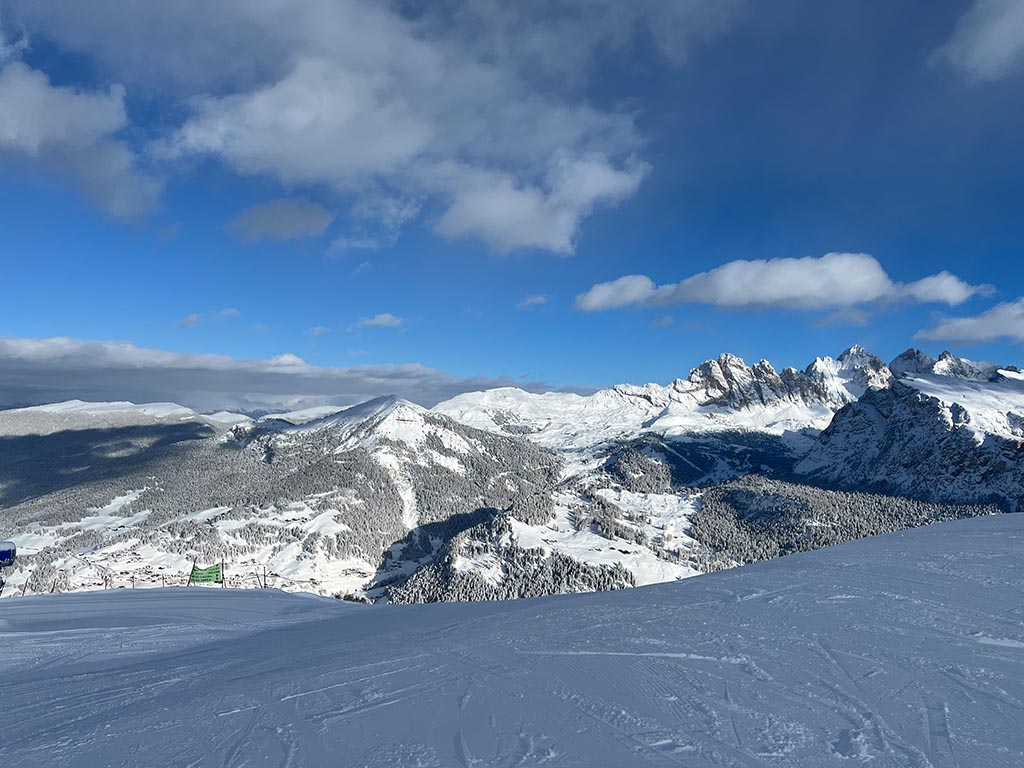 Ciampinoi in de winter · Uitzicht op Seceda in de winter