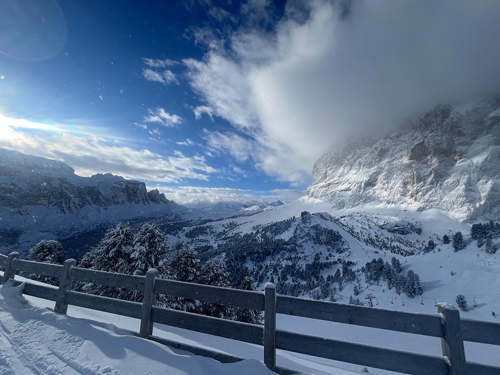View from Ciampinoi in winter