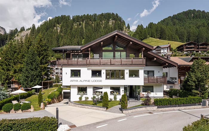 Garni Hotel Arya Alpine Lodge in Zuid-Tirol, Italië