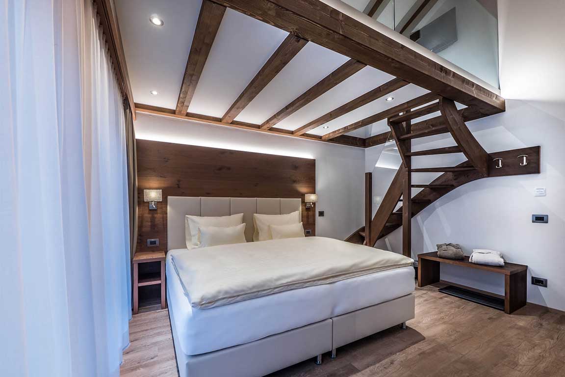 Romantic Loft - Junior Suite in Val Gardena