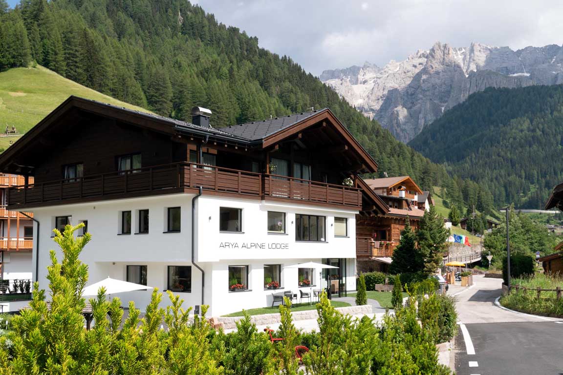 Garni Hotel Arya Alpine Lodge d'estate a Selva Gardena