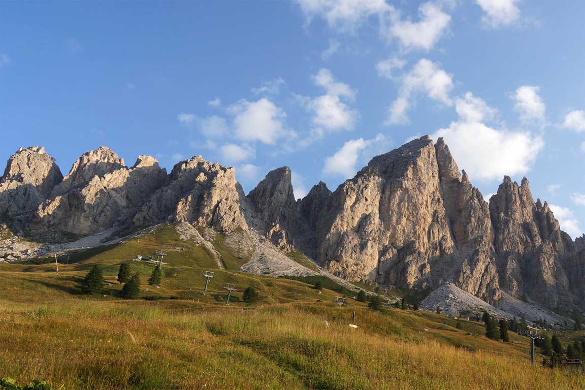 Wandertour zu den Cir Spitzen Grödnerjoch Dolomiten im Herbst